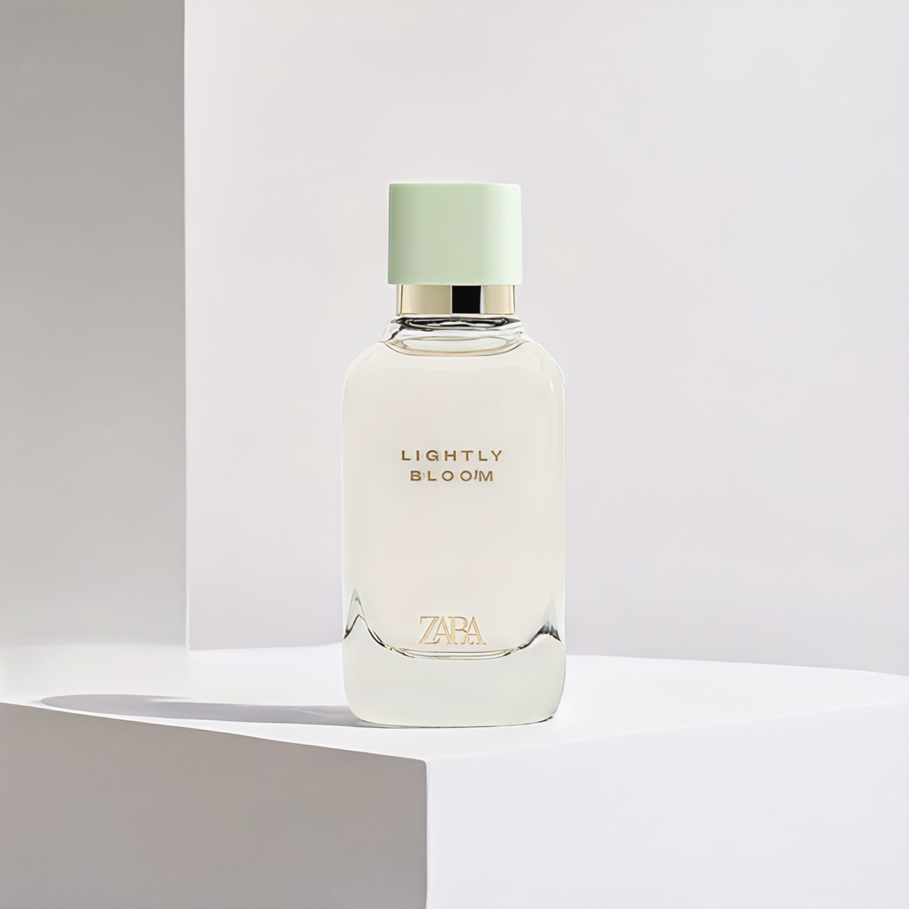 تصویر 1 محصول عطر زنانه لایتلی بلوم زارا 100 میلی لیتر
